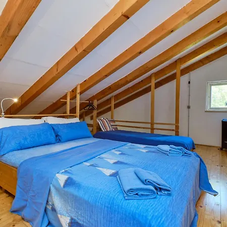 펜션 Losinj House Robinzon Studencic Island Losinj