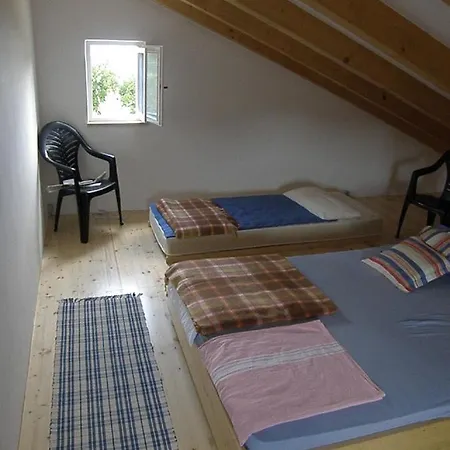 펜션 Losinj House Robinzon Studencic Island Losinj